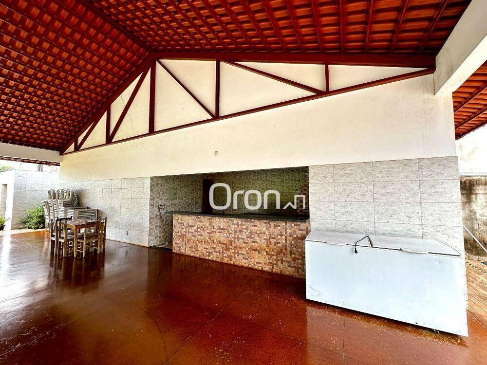 Chácara à venda com 1 quarto, 238m² - Foto 3
