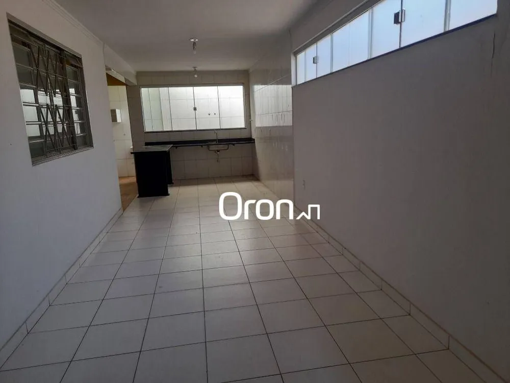 Casa, 6 quartos, 295 m² - Foto 4