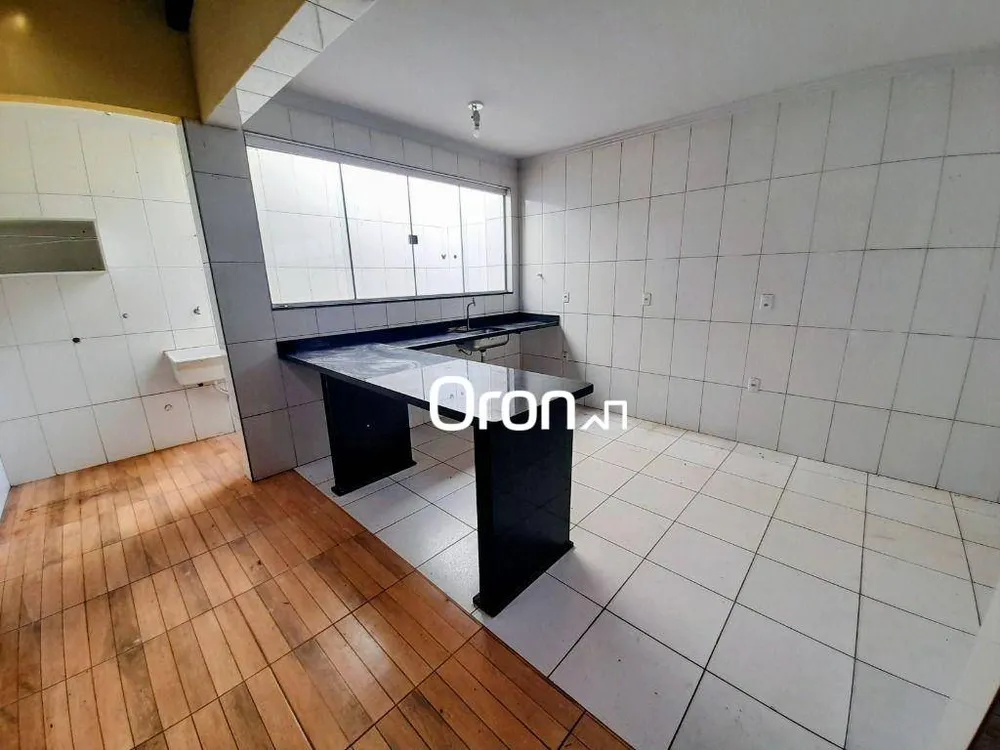 Casa, 6 quartos, 295 m² - Foto 5