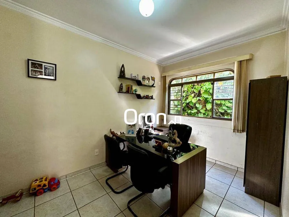 Sobrado, 5 quartos, 328 m² - Foto 7