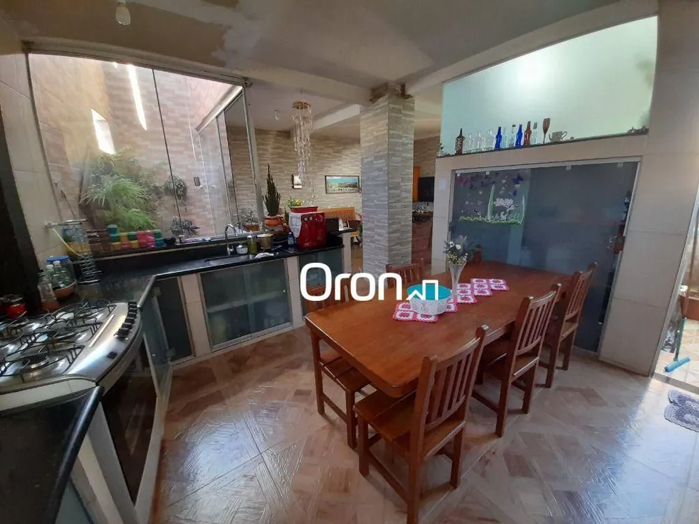 Sobrado, 4 quartos, 267 m² - Foto 10