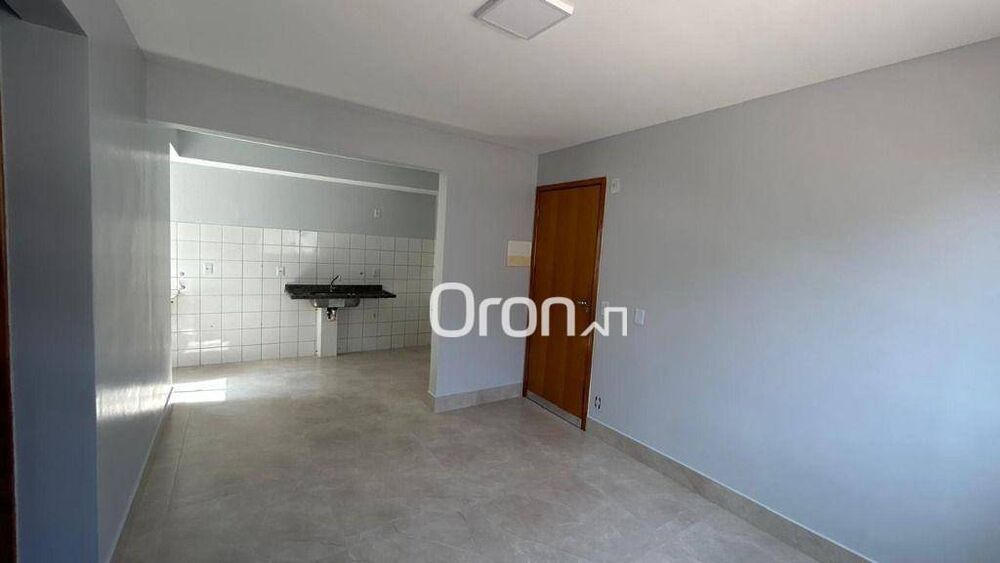 Apartamento à venda com 2 quartos, 45m² - Foto 1