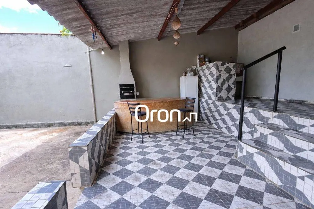 Casa, 3 quartos, 360 m² - Foto 2