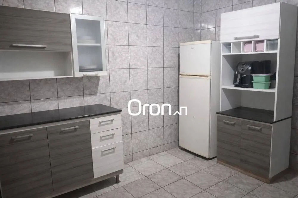Casa, 3 quartos, 251 m² - Foto 3