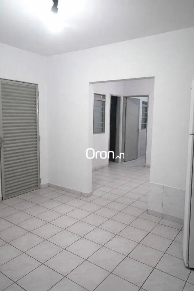 Casa, 3 quartos, 251 m² - Foto 2