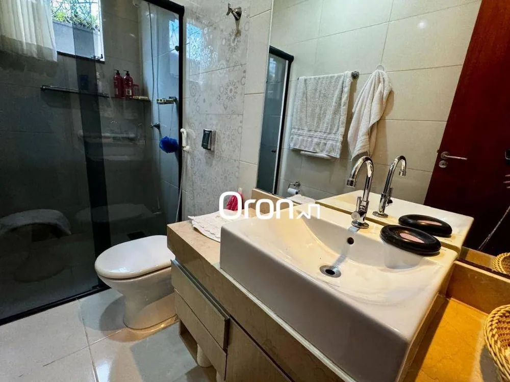 Casa, 3 quartos, 236 m² - Foto 4