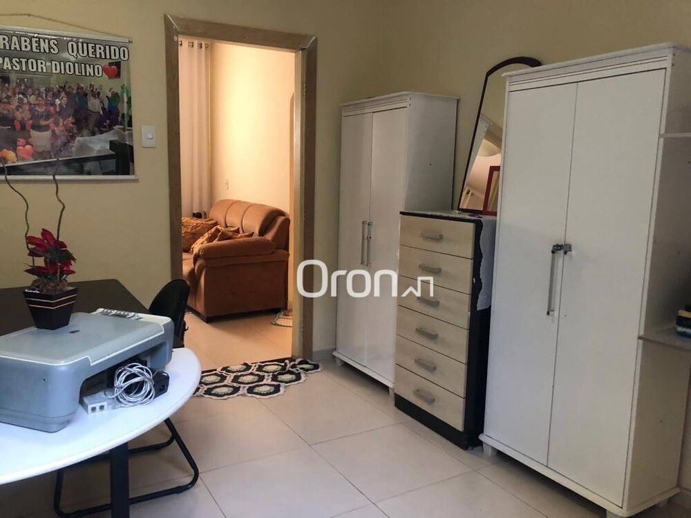 Sobrado, 3 quartos, 320 m² - Foto 1