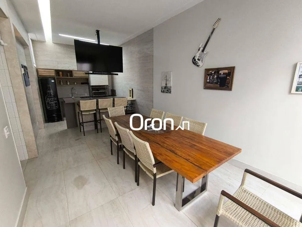 Casa, 3 quartos, 214 m² - Foto 11