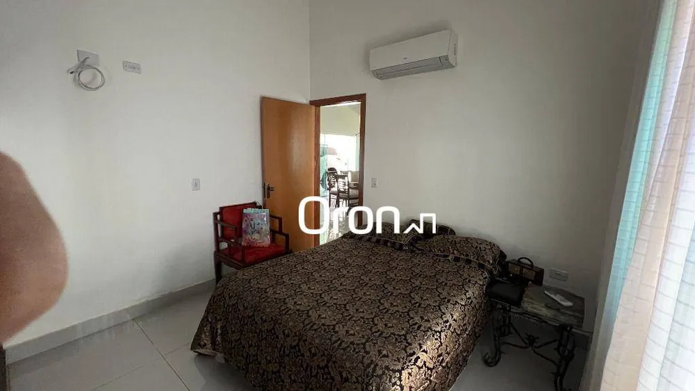 Casa, 3 quartos, 240 m² - Foto 3