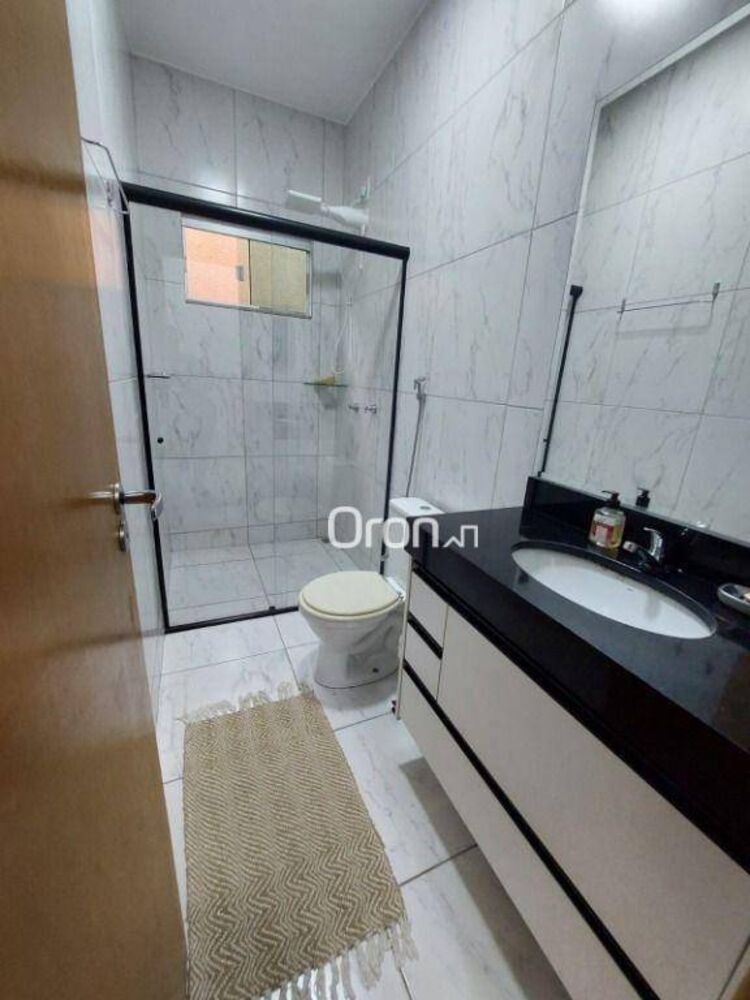Casa à venda com 3 quartos, 208m² - Foto 4