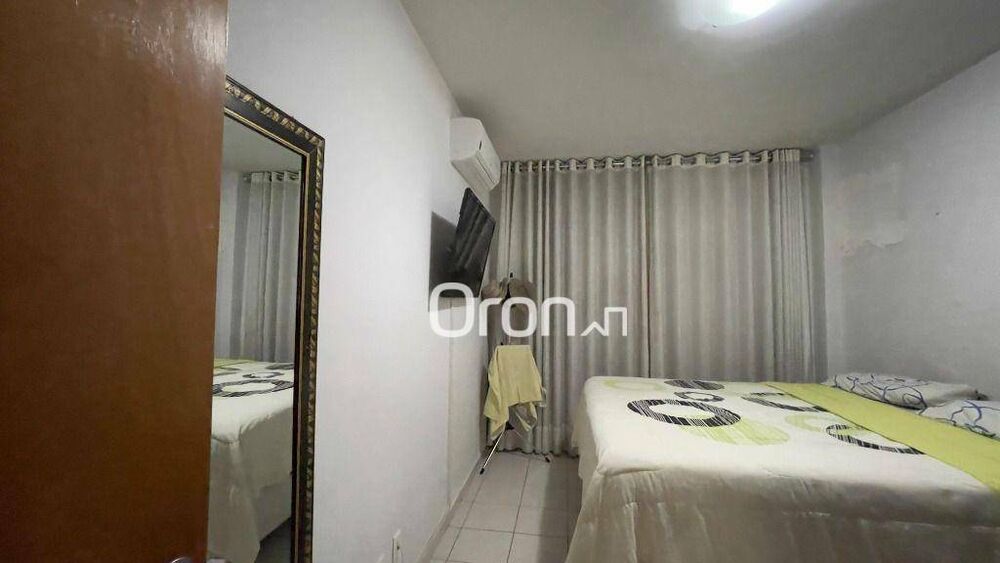 Apartamento à venda com 2 quartos, 62m² - Foto 4