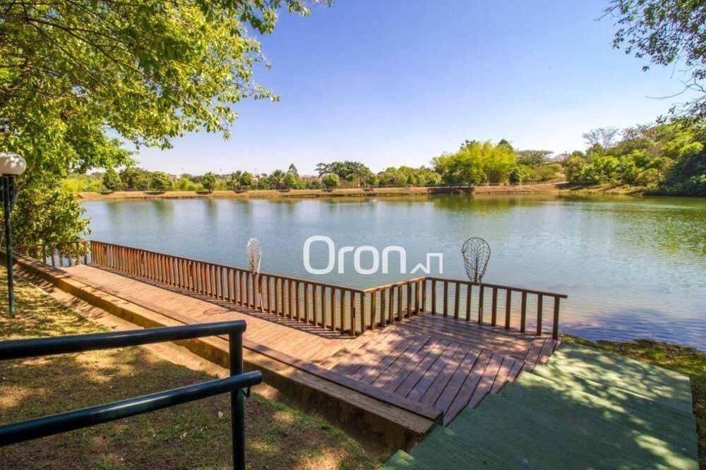 Casa de Condomínio à venda com 4 quartos, 200m² - Foto 8