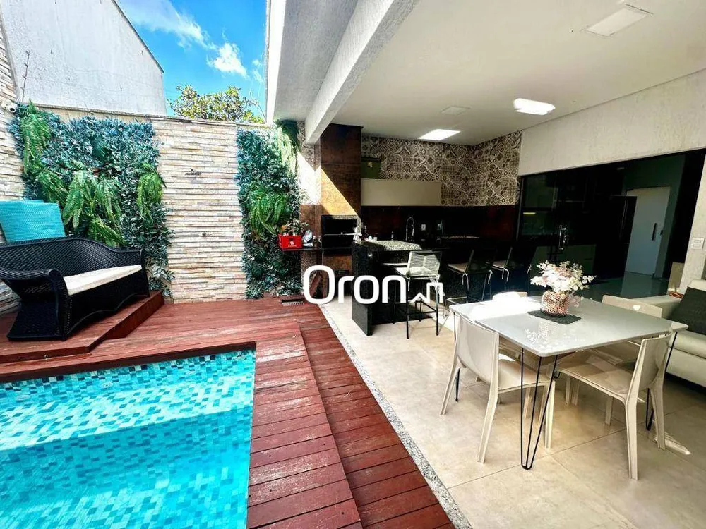 Casa, 3 quartos, 151 m² - Foto 2