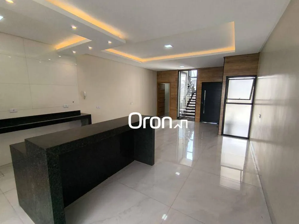 Sobrado, 3 quartos, 180 m² - Foto 2