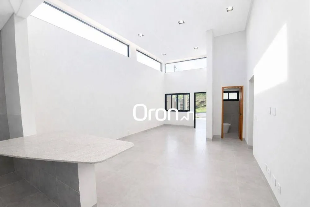 Sobrado, 3 quartos, 232 m² - Foto 2