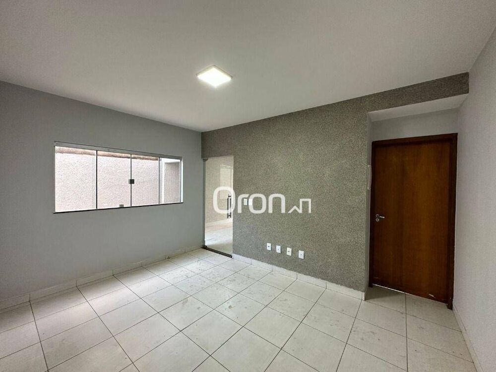 Casa à venda com 3 quartos, 140m² - Foto 4