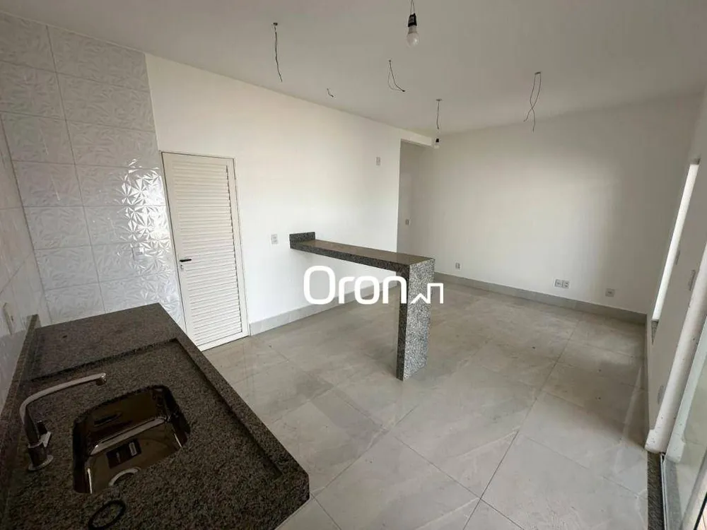 Casa, 2 quartos, 77 m² - Foto 2