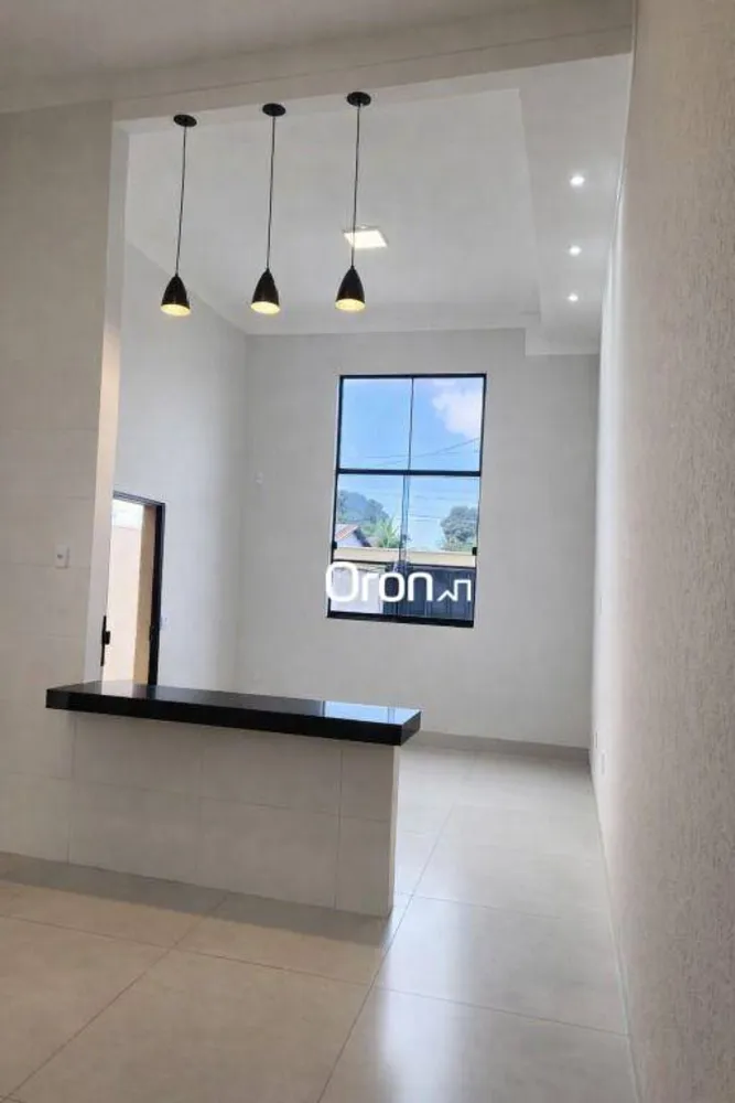 Casa, 3 quartos, 98 m² - Foto 2