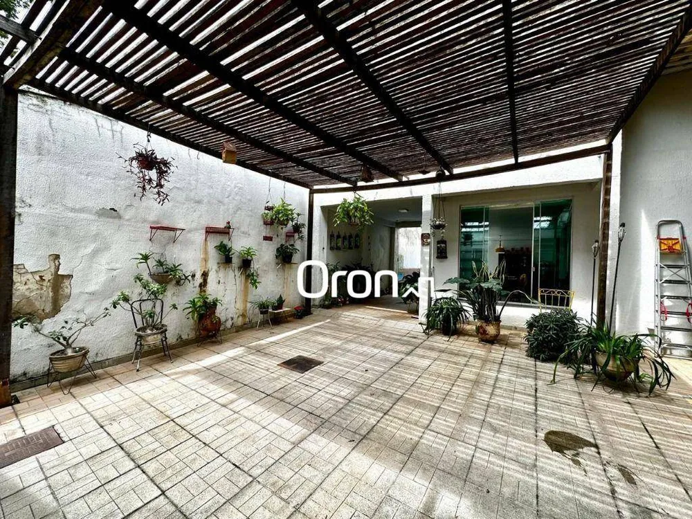 Sobrado, 3 quartos, 200 m² - Foto 2