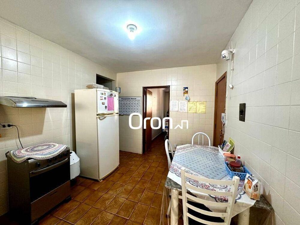 Apartamento à venda com 3 quartos, 129m² - Foto 1