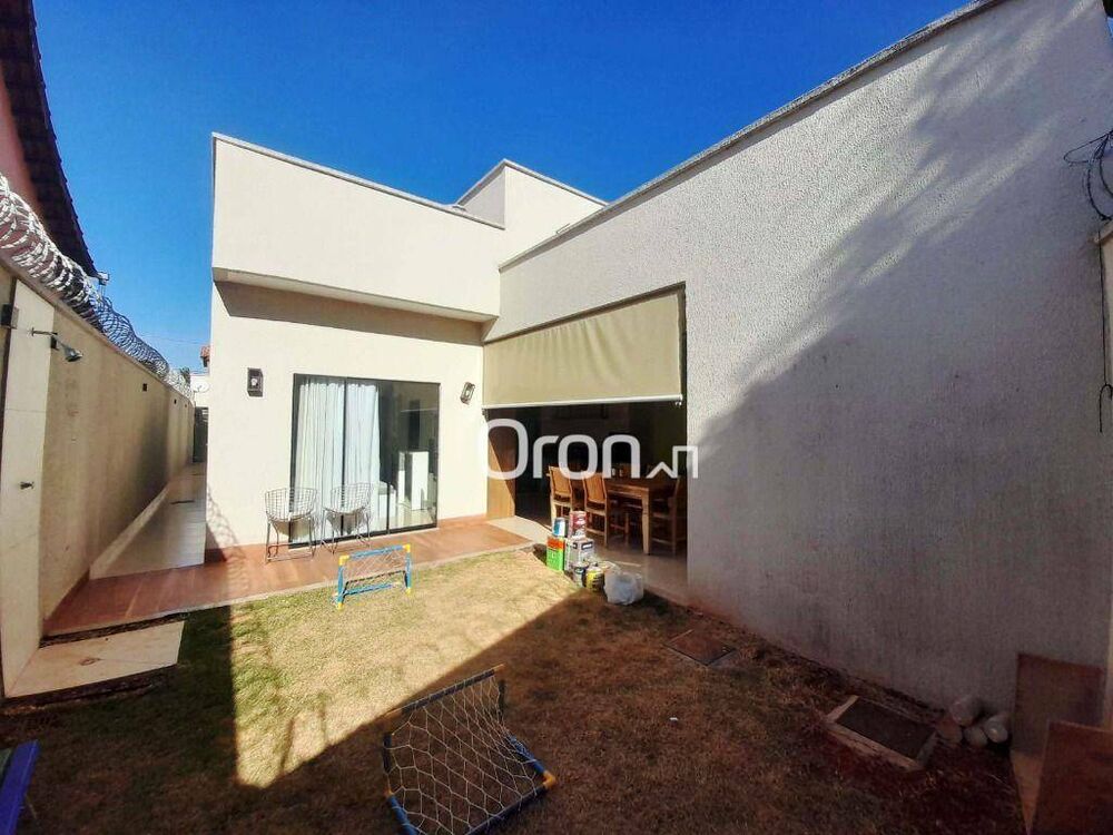 Casa, 3 quartos, 172 m² - Foto 4