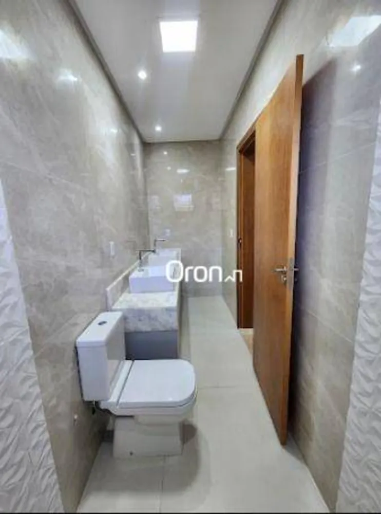 Sobrado, 4 quartos, 220 m² - Foto 2