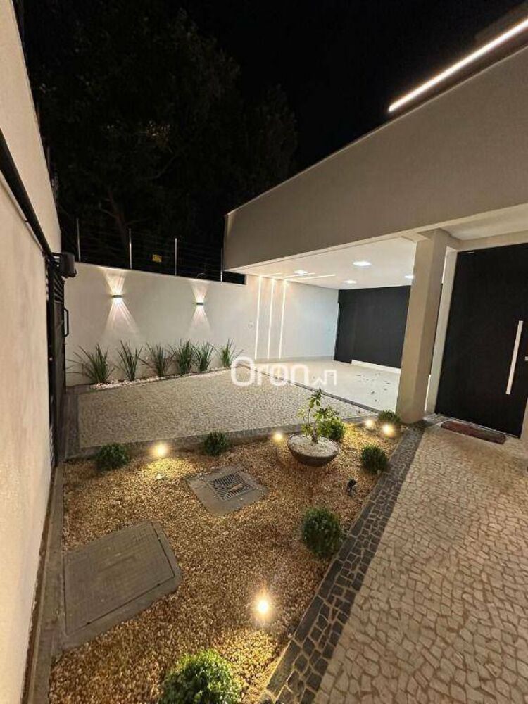Casa, 3 quartos, 122 m² - Foto 1