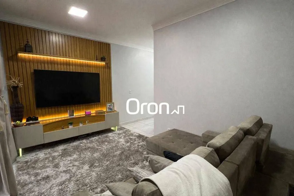 Casa, 3 quartos, 77 m² - Foto 2