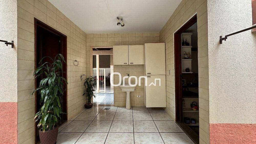 Sobrado, 5 quartos, 414 m² - Foto 4