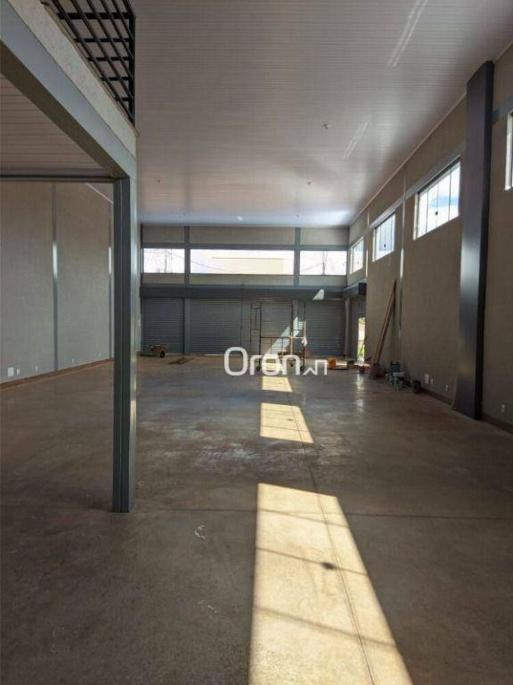 Depósito-Galpão-Armazém à venda, 275m² - Foto 3