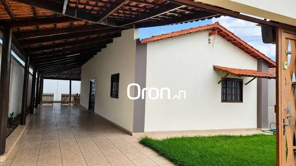 Casa, 3 quartos, 238 m² - Foto 1