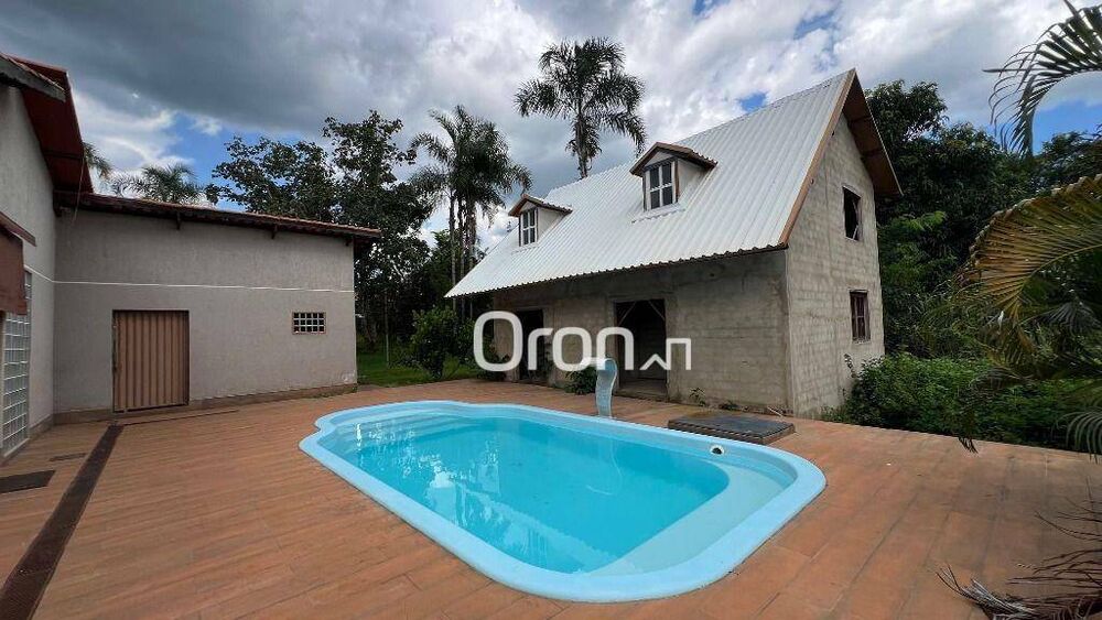 Chácara, 4 quartos, 3000 m² - Foto 1