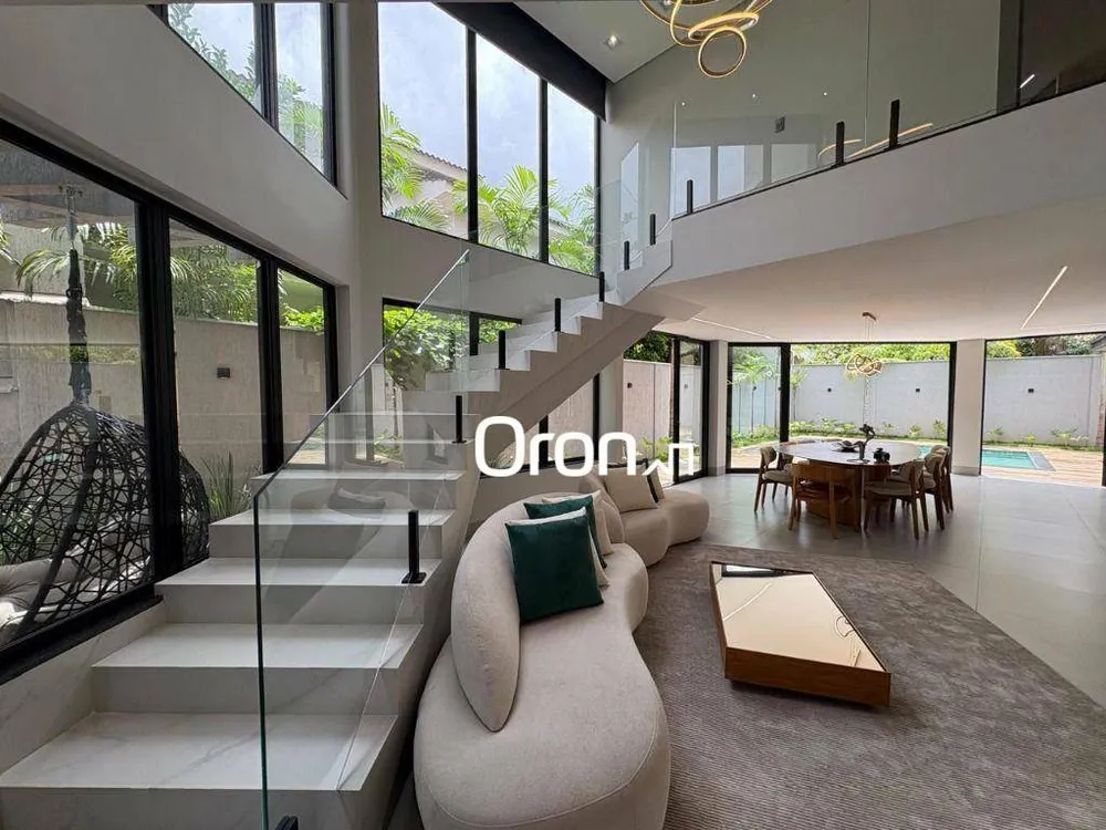 Sobrado, 3 quartos, 286 m² - Foto 2