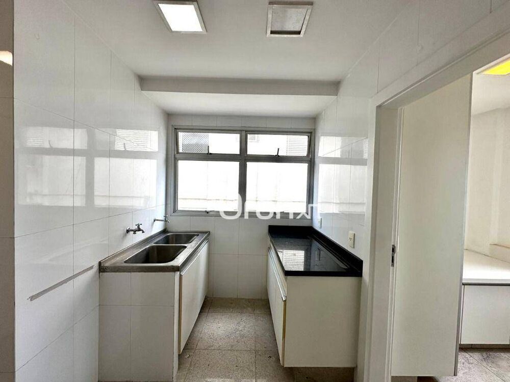 Cobertura à venda com 5 quartos, 360m² - Foto 4