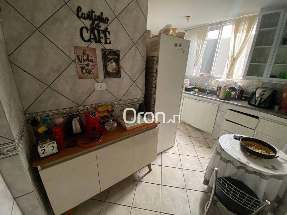 Casa de Condomínio à venda com 3 quartos, 135m² - Foto 4