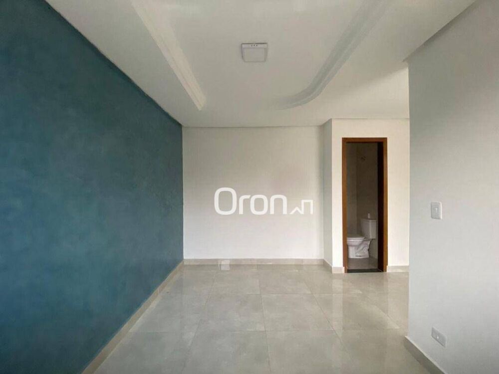 Casa de Condomínio à venda com 3 quartos, 135m² - Foto 2