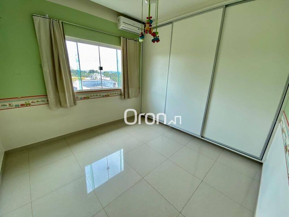 Sobrado à venda com 4 quartos, 339m² - Foto 4