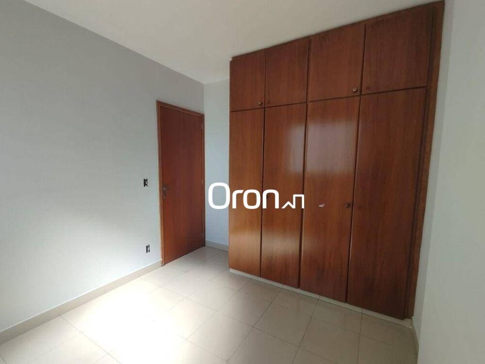 Apartamento à venda com 3 quartos, 72m² - Foto 1