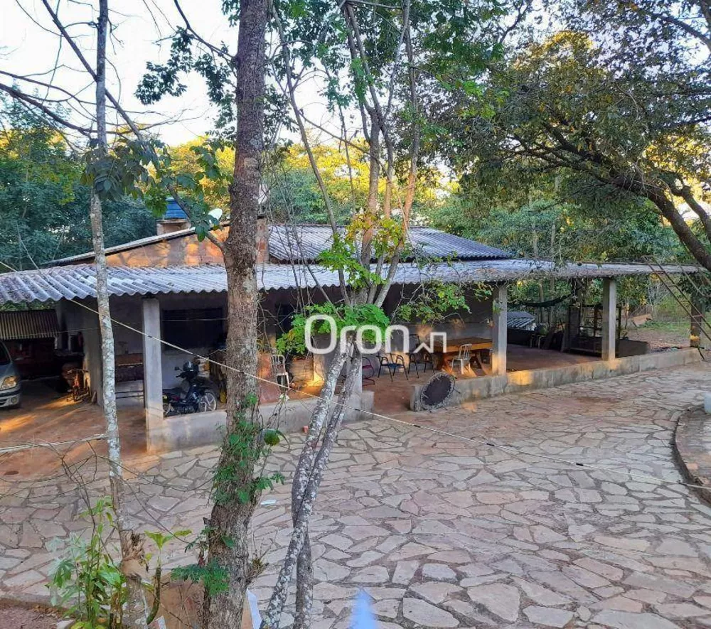 Chácara à venda com 3 quartos, 4148M2 - Foto 1