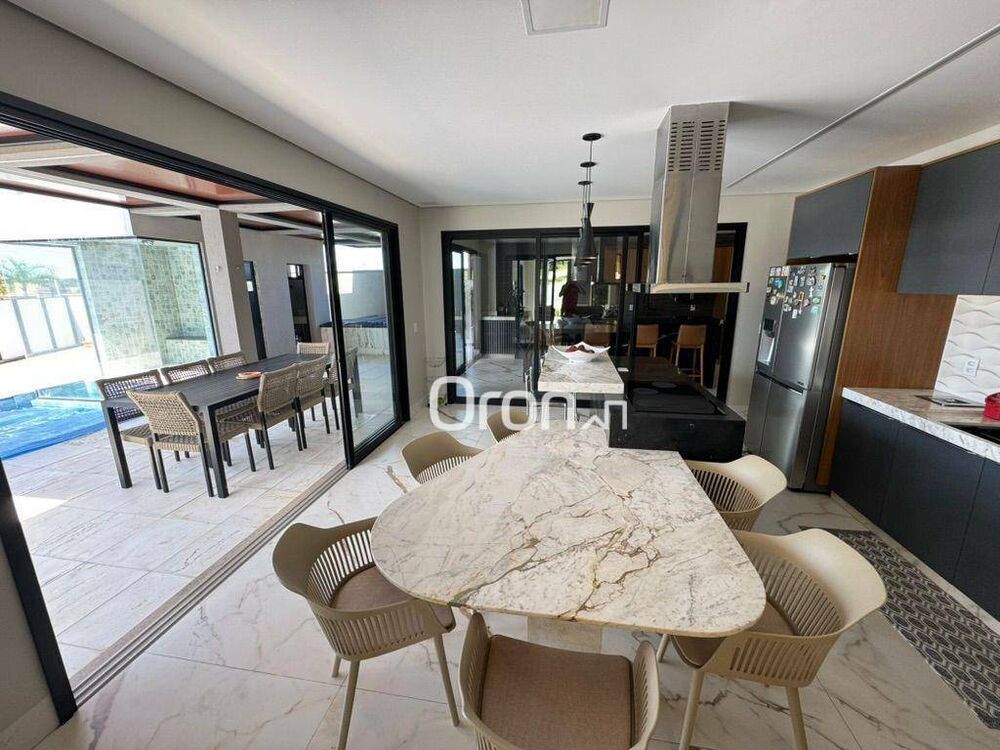 Sobrado, 4 quartos, 440 m² - Foto 3