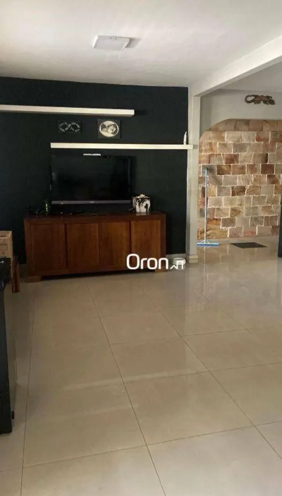 Casa, 4 quartos, 250 m² - Foto 3