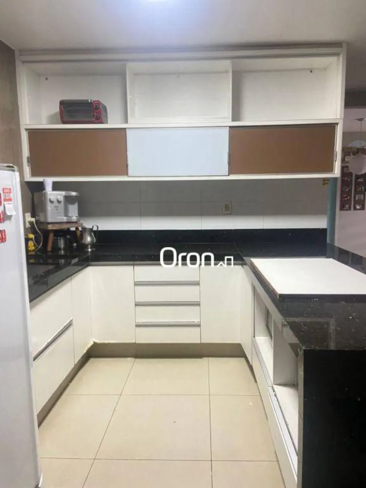 Casa, 4 quartos, 250 m² - Foto 8