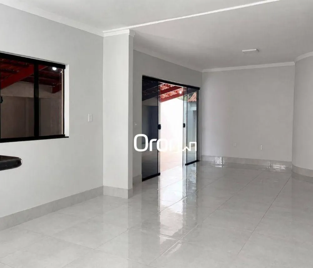 Casa, 4 quartos, 250 m² - Foto 2