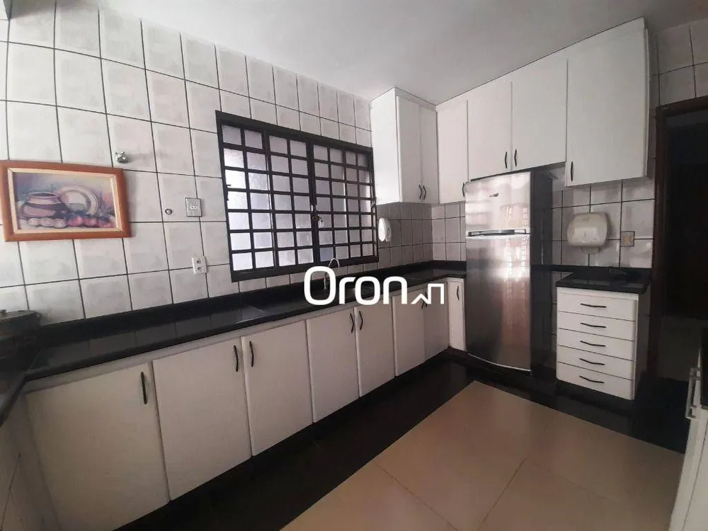 Sobrado, 3 quartos, 270 m² - Foto 12