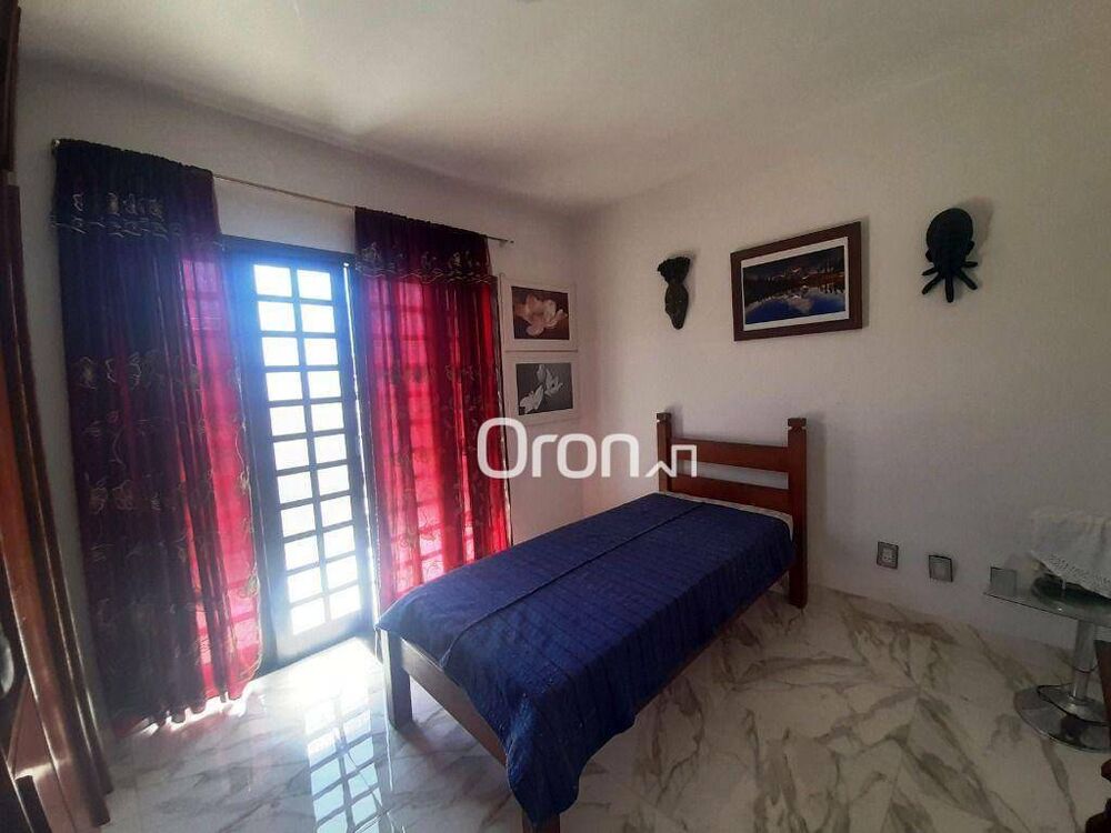 Sobrado, 3 quartos, 270 m² - Foto 3