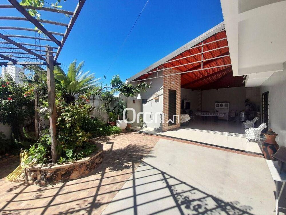 Sobrado, 3 quartos, 270 m² - Foto 4