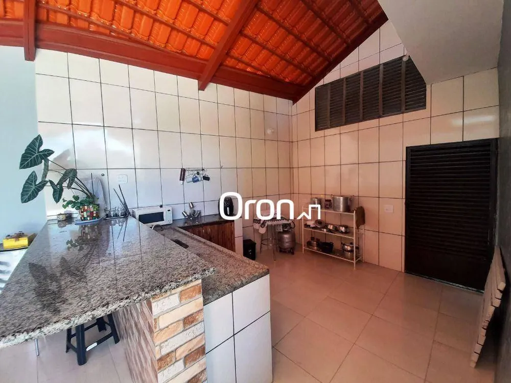 Sobrado, 3 quartos, 270 m² - Foto 9