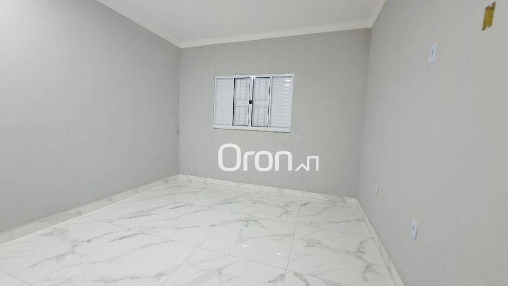 Casa à venda com 3 quartos, 123m² - Foto 3