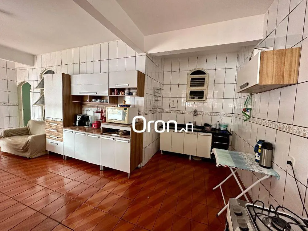 Casa, 3 quartos, 214 m² - Foto 7