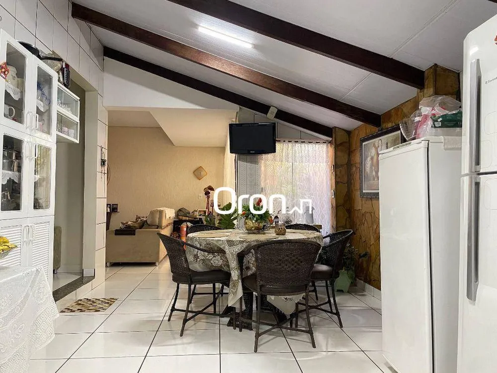 Casa, 3 quartos, 225 m² - Foto 7